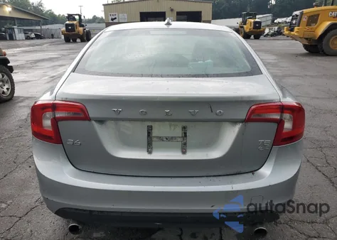 2013 Volvo S60 T5 из США, поврежденный, VIN YV1612FH8D2204579